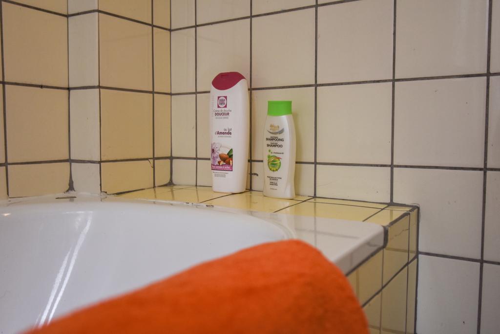 Apartamento Quai De Rome Lieja Habitación foto